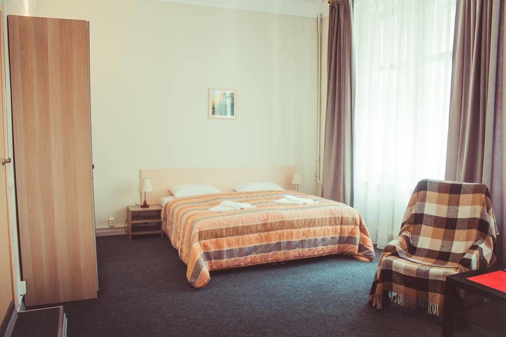 Aleksandr Hotel Санкт Петербург Екстериор снимка